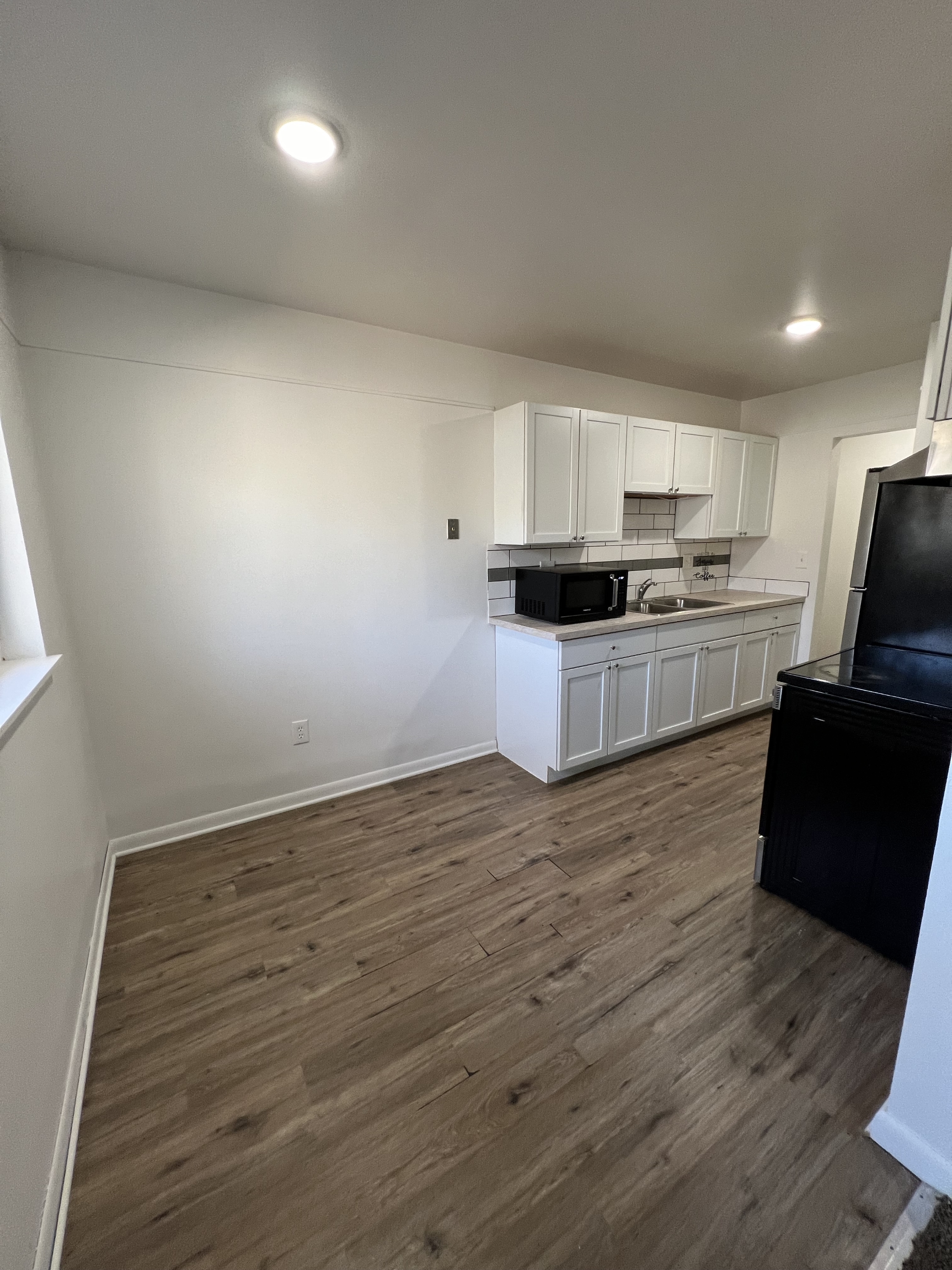 2009 West Holmes Road - 11